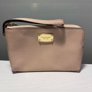 Michael Kors Jet Set Travel Double Gusset Wristlet